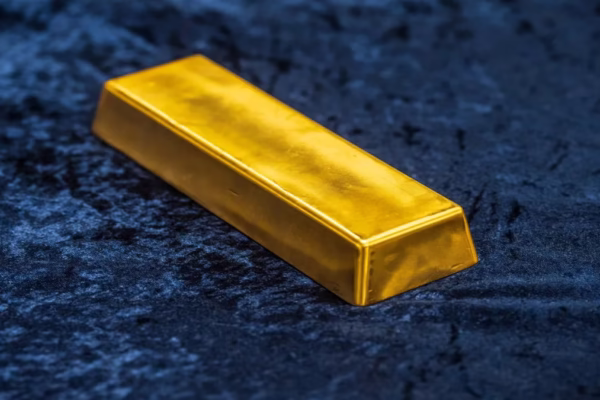 Gold Price Surge to Peak at $4,600 in Mid-2026, Then Fall Sharply, Experts Predict