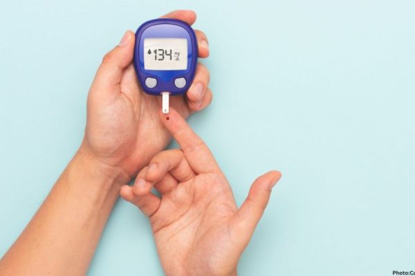 Feature and Cover Advanced Metabolic Testing Offers Early Detection For Indian American Diabetes Prevention