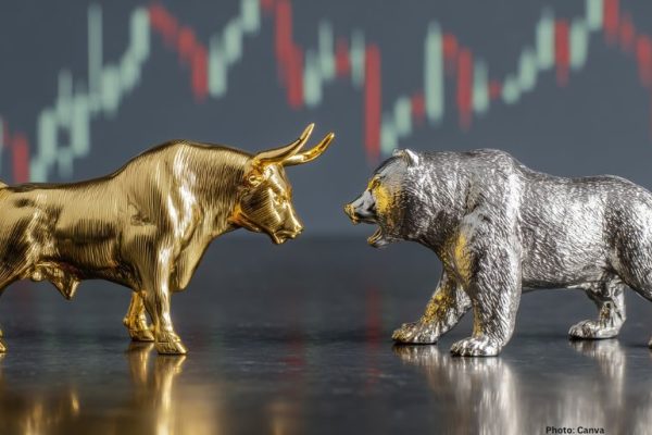 Feature and Cover Stock Market Crash in 2026 Analyzing the Impact of Tariffs and Federal Reserve Warnings