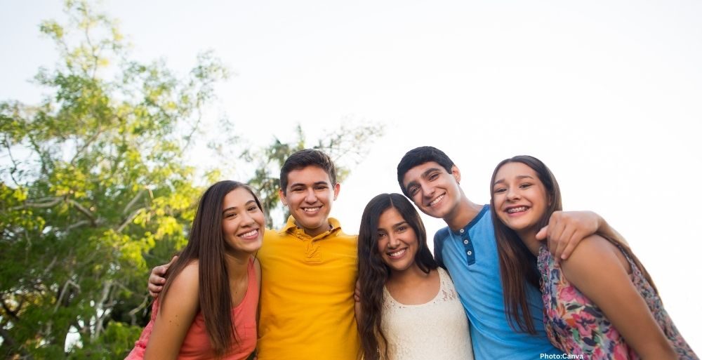 Feature and Cover The 'Messy Middle' Gap Harvard Psychologist Deconstructs the Gen Z Anxiety Narrative