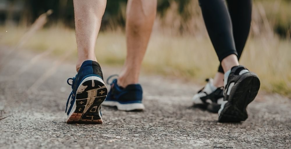 Photo Daily Walking A Key Strategy for Lowering Blood Pressure and Enhancing Heart Health