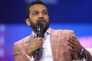 Photo FBI Director Confirms Agency's Purchase of Private Data Raising Privacy Concerns